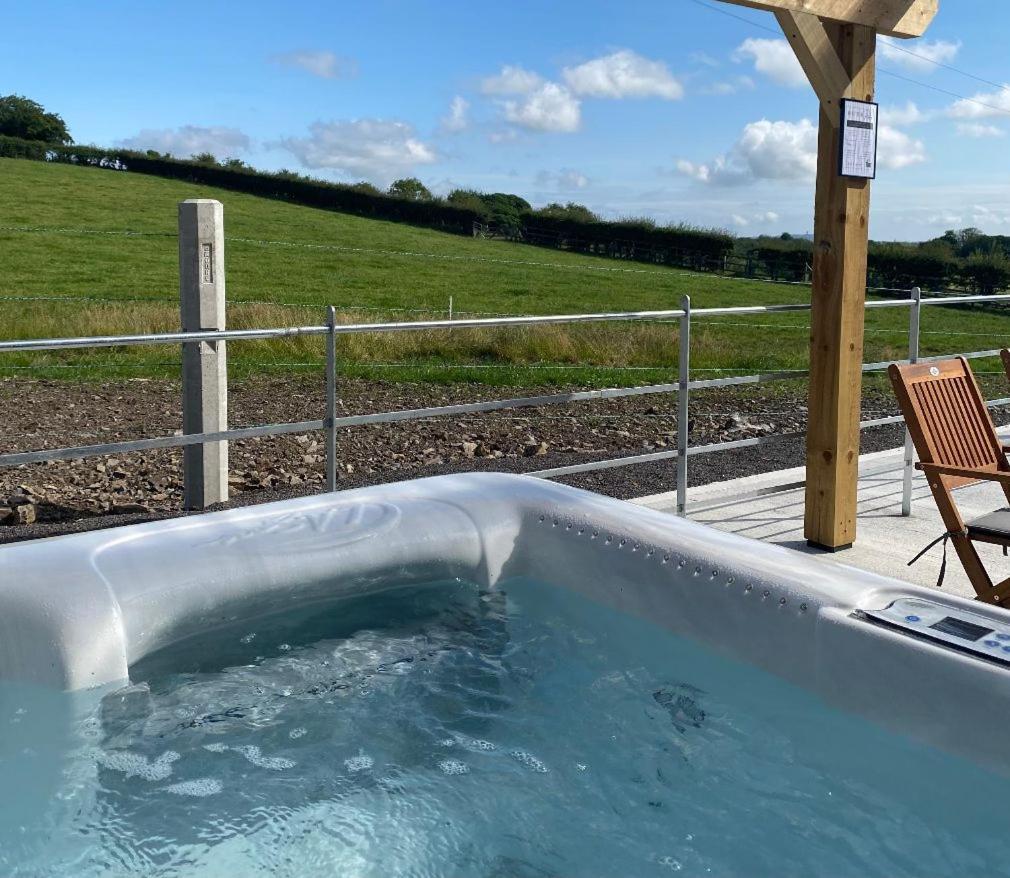 The Byre At Conker Tree Cottages Saintfield Exteriér fotografie